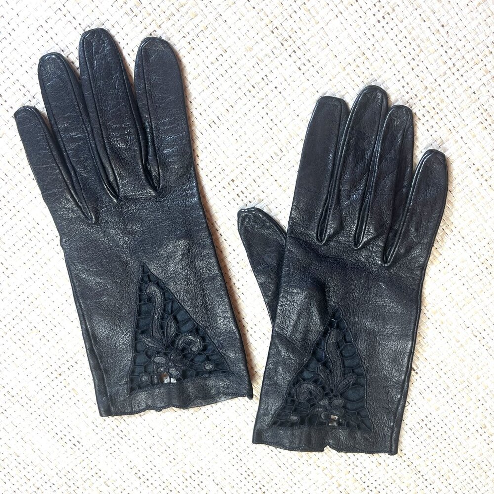 "Vintage" Retro Black Leather Gloves With Cutwork Leather Lace Scalloped Edging